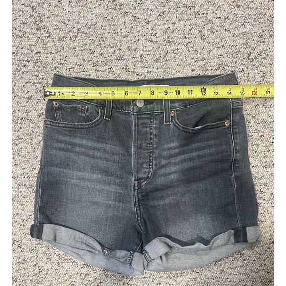 LEVI'S Wedgie Short Faded Black Denim Shorts Womens Style # 523600023 Size 29 - Picture 7 of 9